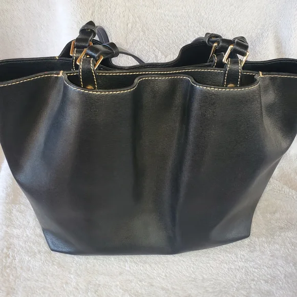 Black Leather Tote Bag with Contrast Stitching - Picture 2 of 14